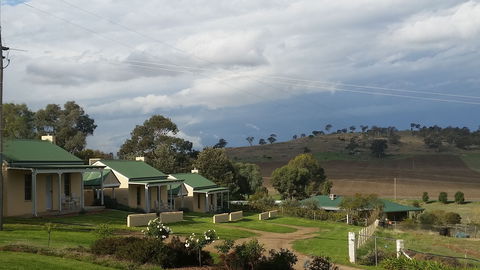 Wagga Wagga Country Cottages - Great Ocean Road Tourism 2