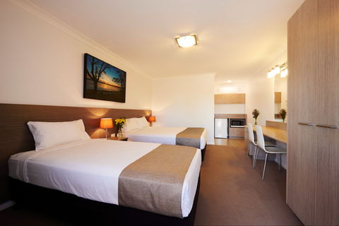 Adelong Motel - Great Ocean Road Tourism 0