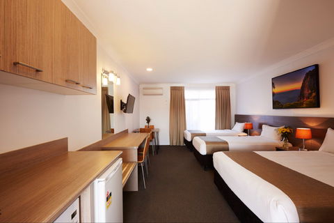 Adelong Motel - Great Ocean Road Tourism 2