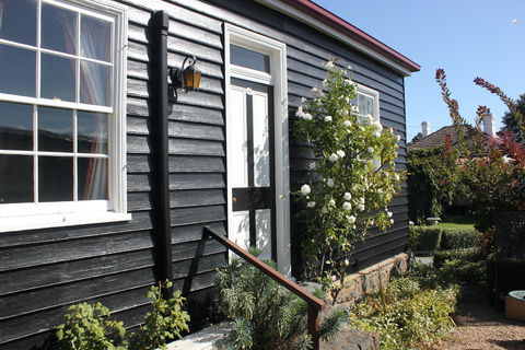 Alice's Cottages - Great Ocean Road Tourism 1