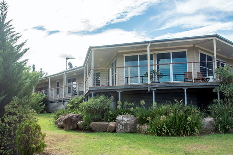 Amazing Secluzion - Great Ocean Road Tourism 1