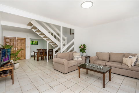 A Perfect Stay - Byron's Mango Tree - Great Ocean Road Tourism 1