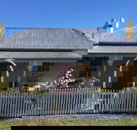 Bellamona - Cosy Georgian Cottage - Great Ocean Road Tourism
