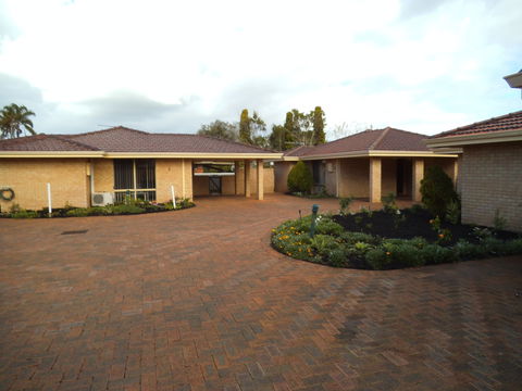 Busselton Seaside Escape Apartment - Great Ocean Road Tourism 0