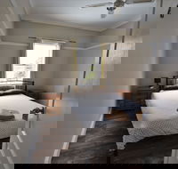 Family Hotel Cootamundra - Great Ocean Road Tourism
