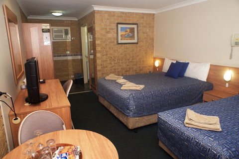 Forest Lodge Motor Inn And Restaurant - Great Ocean Road Tourism 1