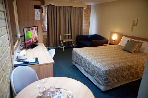 Forest Lodge Motor Inn And Restaurant - Great Ocean Road Tourism 2