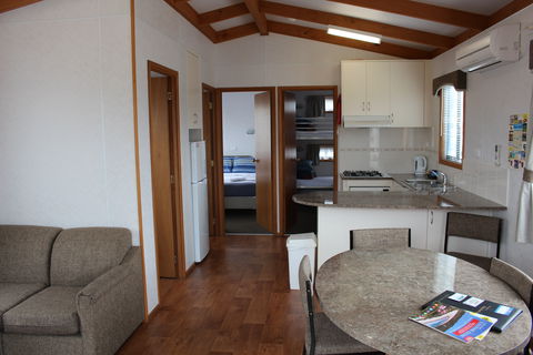 Golden Terrace Holiday Park - Great Ocean Road Tourism 2