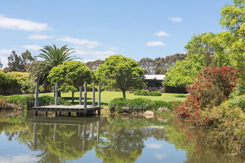 Margaret River Manor - Great Ocean Road Tourism 0
