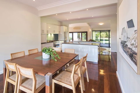 Margaret River Manor - Great Ocean Road Tourism 2