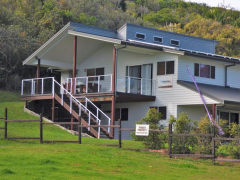 Point Plomer Holiday Cottages - Great Ocean Road Tourism 0