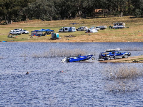 Reflections Holiday Parks Lake Burrendong - Great Ocean Road Tourism 2