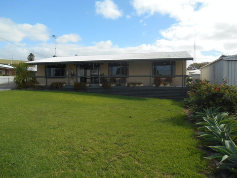 Roshy's Retreat - Great Ocean Road Tourism 0
