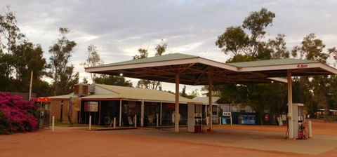 Stuarts Well Roadhouse - Great Ocean Road Tourism 0