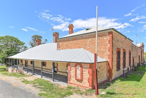 Wellington Courthouse. - Great Ocean Road Tourism 0