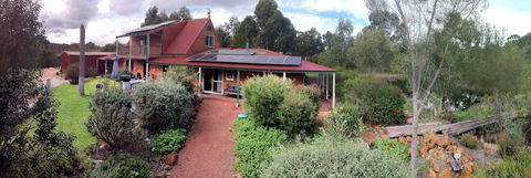 Windrose Bed And Breakfast - Great Ocean Road Tourism 0