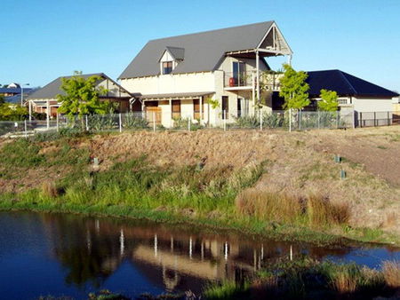 Tessenna Villa - Great Ocean Road Tourism 0