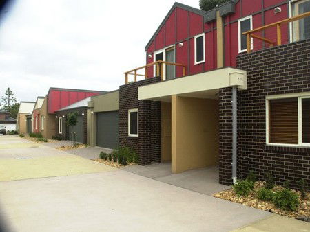 The Lakes Apartments - Great Ocean Road Tourism 0