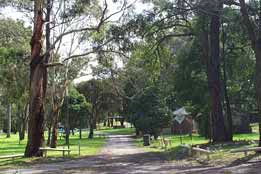 Moe Gardens Caravan Park - Great Ocean Road Tourism 0