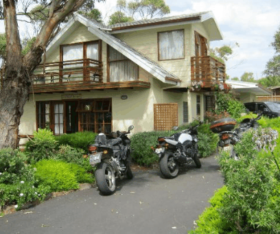 Anchlia Waterfront Cottage - thumb 1