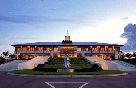 Mantra Kooindah Waters Golf And Spa Resort - Great Ocean Road Tourism