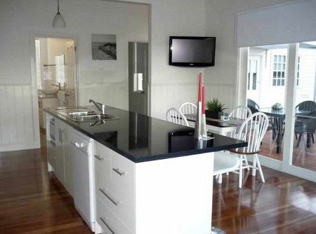 Calgary House & Cottage Accommodation - Great Ocean Road Tourism 2