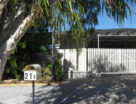 Beach Units Tannum Sands - Great Ocean Road Tourism 0