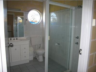 Admiral Nelson Motor Inn - Great Ocean Road Tourism 2