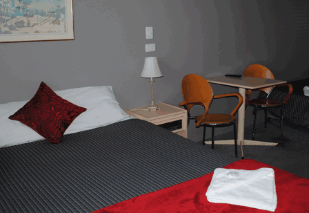 Tea Gardens Hotel Motel - Great Ocean Road Tourism 3