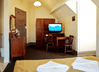 The Dunkirk Hotel - Great Ocean Road Tourism 3