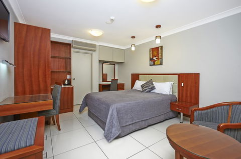 Comfort Inn & Suites Burwood - Great Ocean Road Tourism 1