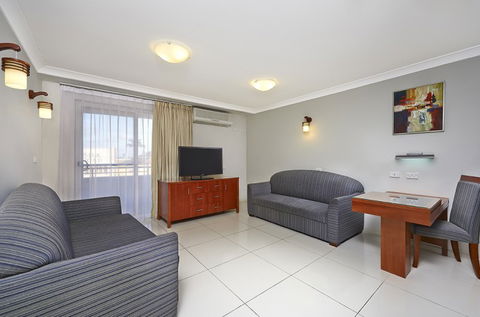 Comfort Inn & Suites Burwood - Great Ocean Road Tourism 3