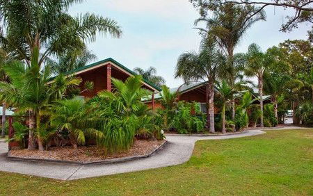Blue Dolphin Resort & Holiday Park - Great Ocean Road Tourism 1