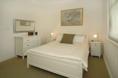 Michelle's Garden Apartments - Great Ocean Road Tourism 3