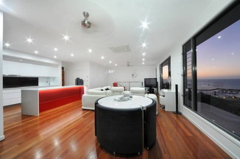 Spectacular Views Airlie Beach - Great Ocean Road Tourism 2