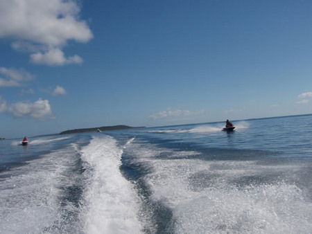 Aquavue Cafe Watersports - Great Ocean Road Tourism 7