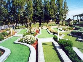 West Beach Mini Golf - Great Ocean Road Tourism 0