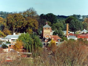 Oakbank Heritage Walk - Great Ocean Road Tourism 0