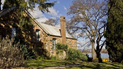 Blundells Cottage - Great Ocean Road Tourism 1