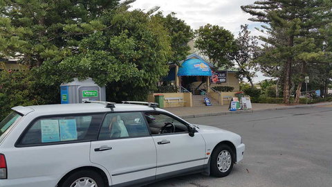 Brad Holmes Surf Coaching - Great Ocean Road Tourism 0