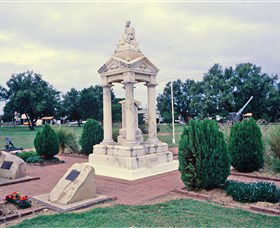 Weeping Mother Memorial - Great Ocean Road Tourism 0