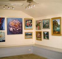 Ros McArthur Art Studio - Great Ocean Road Tourism