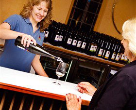 Shaw Vineyard Estate - Great Ocean Road Tourism 4