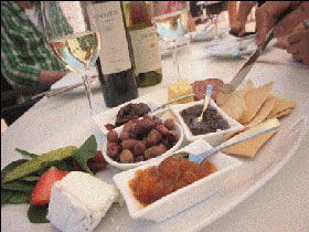 Johnston Oakbank Cellar Door - Great Ocean Road Tourism 3