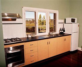 Upper Reach Winery And Cellar Door - Great Ocean Road Tourism 3