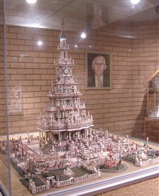 Rusconi Marble Masterpiece - Great Ocean Road Tourism 0