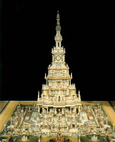 Rusconi Marble Masterpiece - Great Ocean Road Tourism 1
