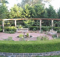 Athol Gardens - Great Ocean Road Tourism