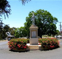 Goombungee War Memorial - Great Ocean Road Tourism