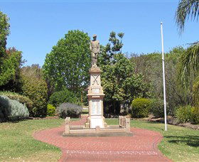 Greenmount War Memorial - Great Ocean Road Tourism 0
